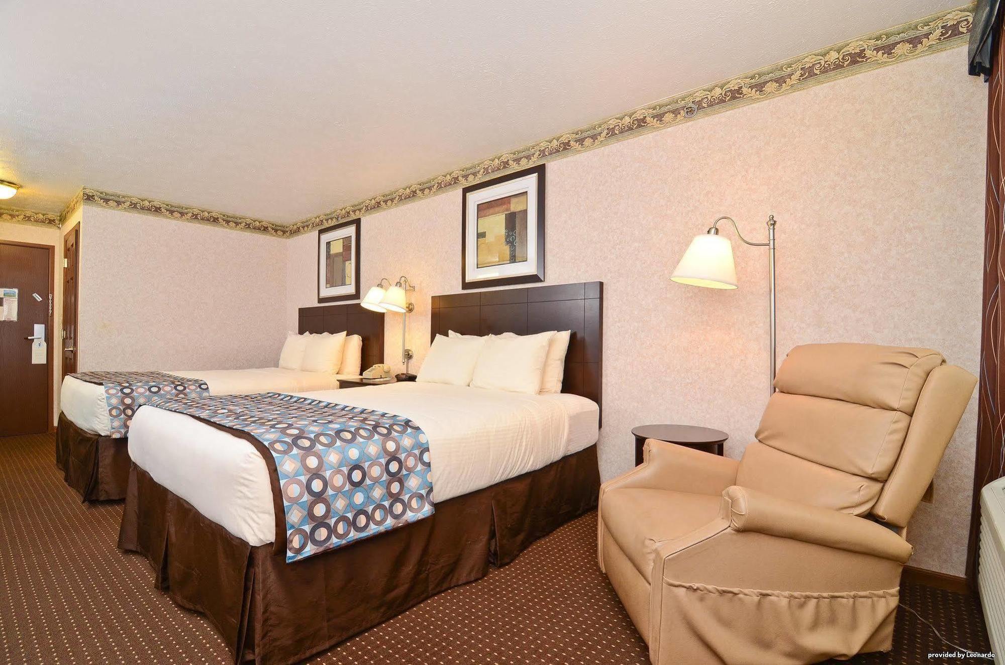 Baymont By Wyndham Danville Il Екстер'єр фото